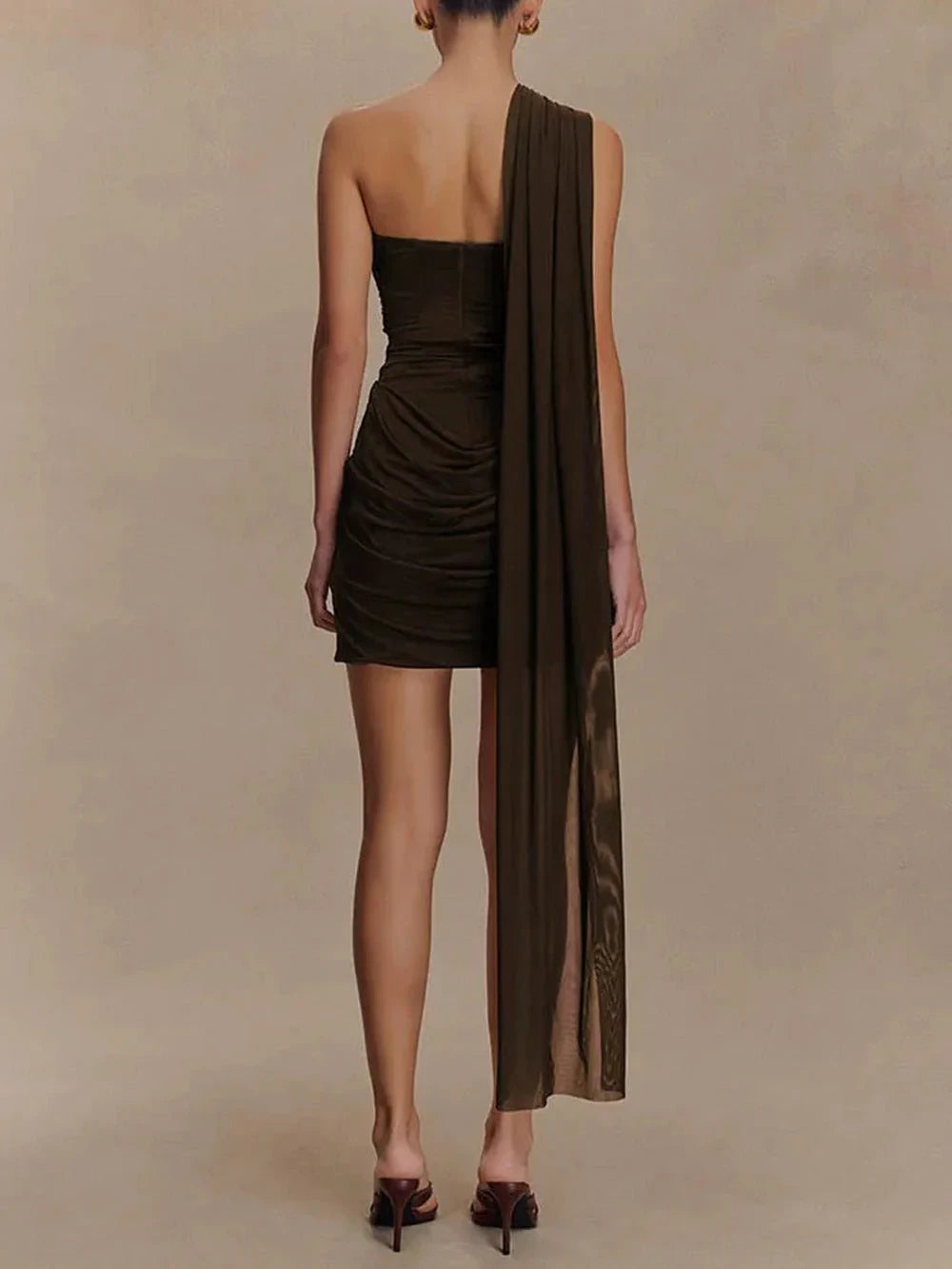 Elegant Bodycon One-Shoulder Draped Ruched Dark Brown Mini Homecoming Dresses