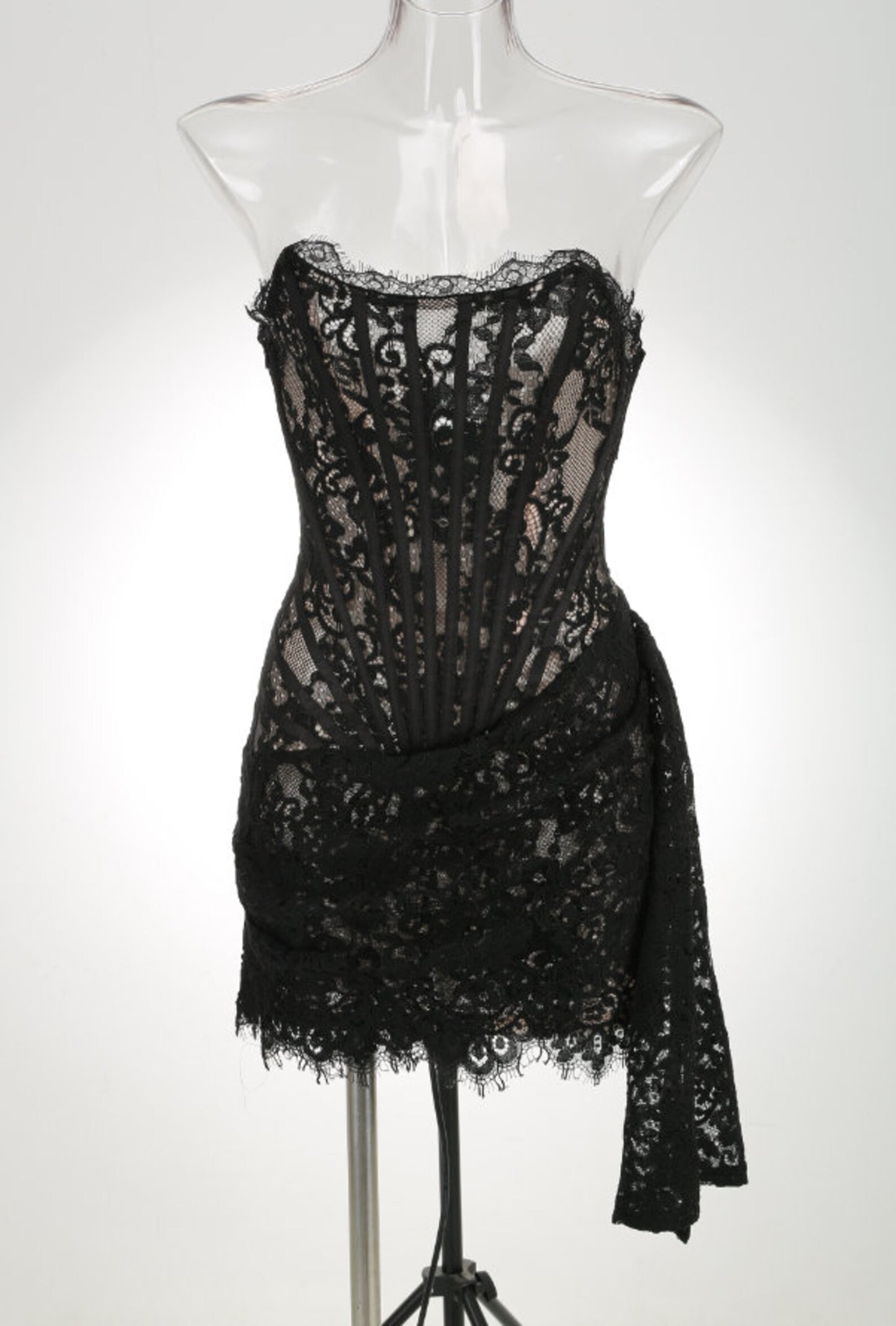 Elegant Sheath Strapless Corset Ruched Draped Lace Black Mini Homecoming Dress