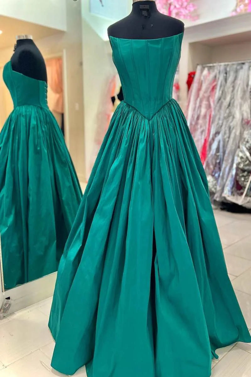 Emerald Green A-Line Prom Dress Strapless Lace-Up Back