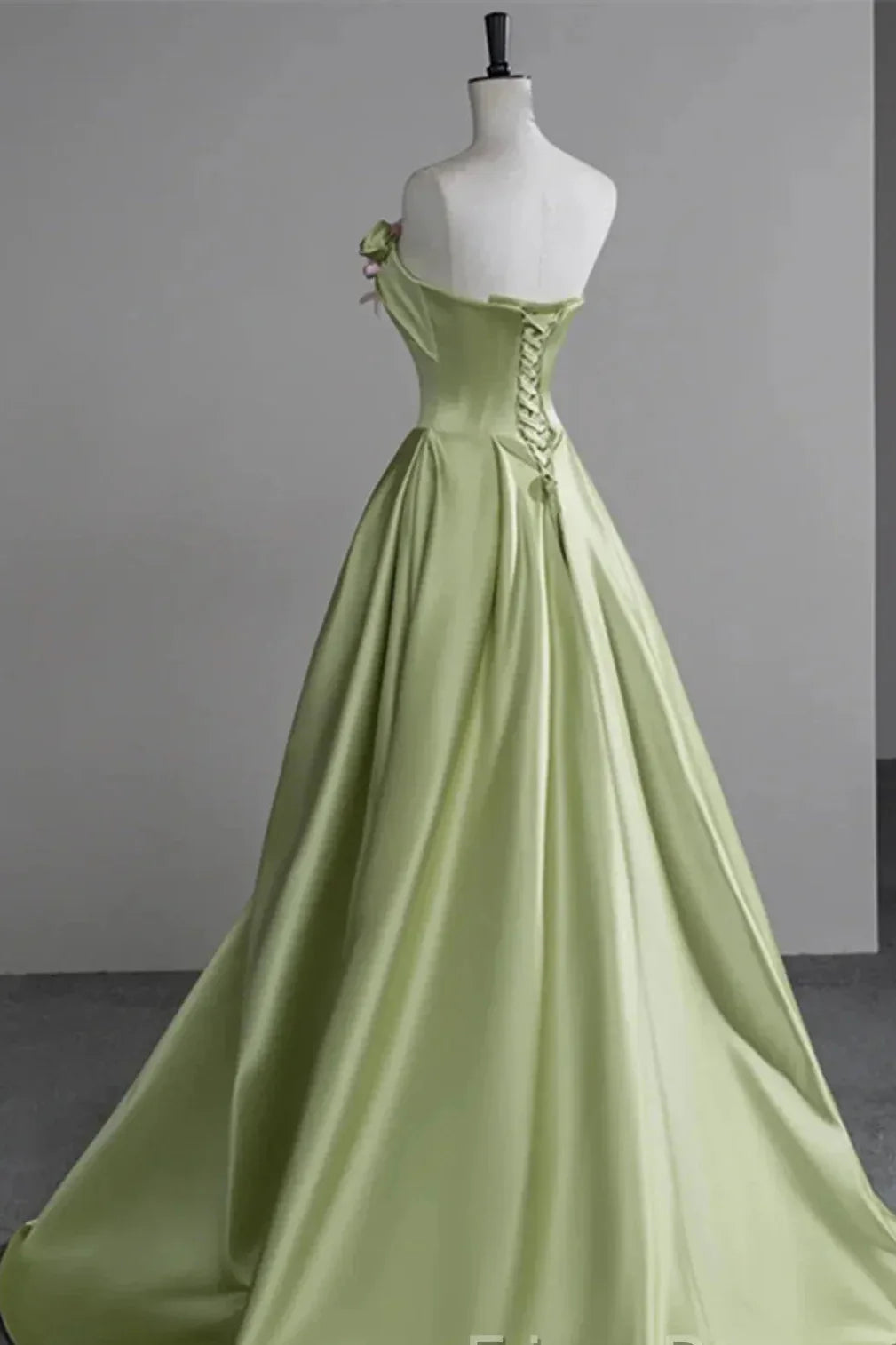 Enchanting Ballgown Strapless Sleeveless Flower-Accented Sage Maxi Prom Dress for Women Custom