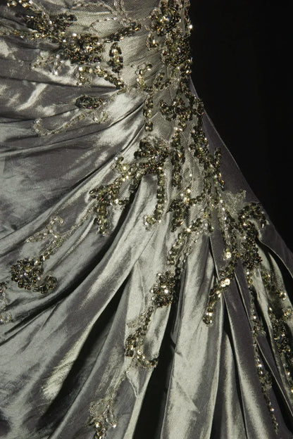 Exquisite A-Line Strapless Sleeveless Pleated Satin Floor-Length Prom Dress