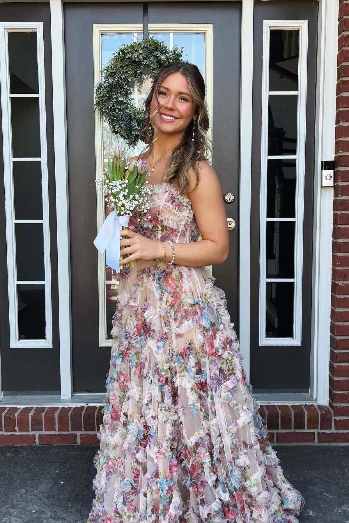 Exquisite A-line Strapless Sleeveless Ruffle Tulle Floor-Length Prom Dress