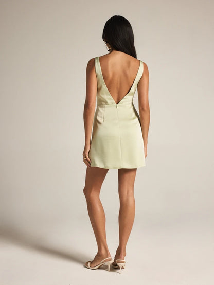 Exquisite Tailoring A-Line Deep V-Neck Modern Pistachio Mini Homecoming Dress