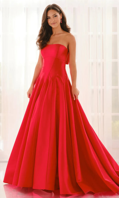 Exquisite Tailoring A-Line Strapless Bow-Back Pleated Red Floor-Length Prom Dress