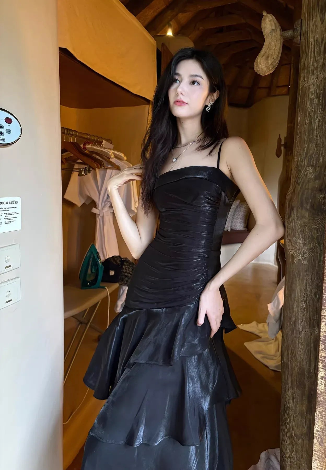 Fashion A-line Spaghetti Strap Ruched Ruffle Tiered Maxi Party Dress