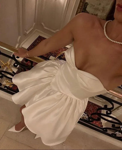 Fashion A-line Strapless Sleeveless Satin Pleated Short-Mini Homecoming Dress