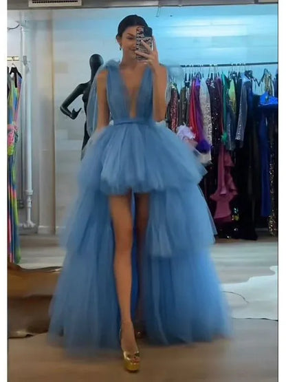 Fashion Ball Gown V Neck Sleeveless Tulle Tiered Floor-Length Prom Dress