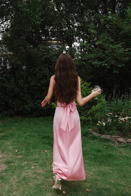 Fashion Halter Neck Sleeveless Mermaid Satin Pleated Floor-Length Evening Dress