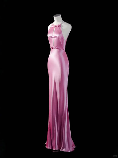Fashion Mermaid/Trumpet Halter Neck Sleeveless Pleated Floor-Length Prom Dress