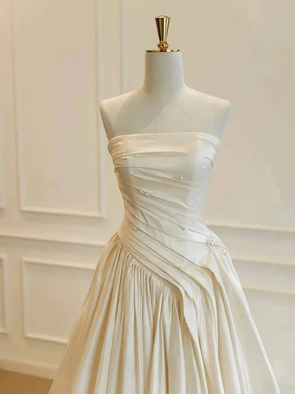 Fashionable A-Line Strapless Sleeveless Crisscross Back Chapel Train prom dress for women