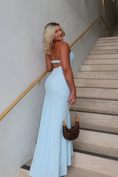 Fashionable Fitted Sweetheart Sleeveless Satin Twist Floor-Length Prom Dress