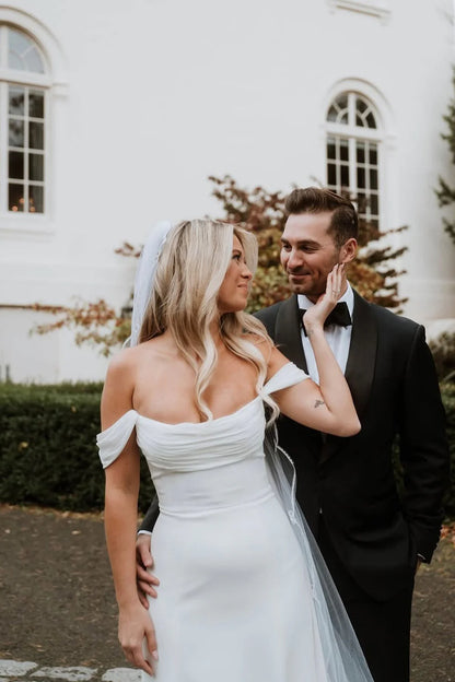 Formal Wear Dresses/Fashion Mermaid Off the Shoulder Satin Long Wedding Dress/Evening Dresses For Wedding