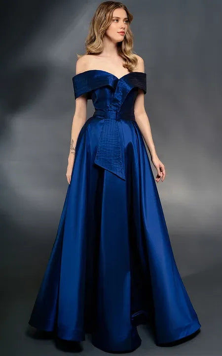 Formal Wear Dresses/Off-the-shoulder Solid A-line Satin Dress with Sweep Train Prom Dress