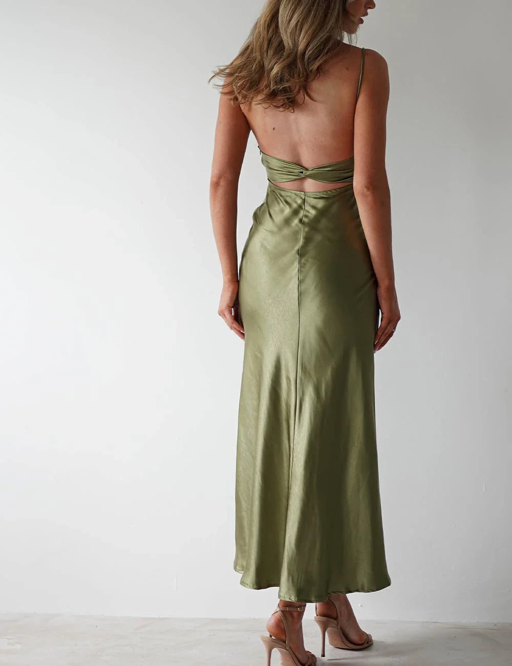 Glamorous Ruched Sweetheart Neck Spaghetti Strap Twist-Back Satin Midi Evening Dress