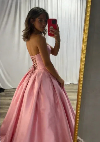 Glamorous Strapless Sweetheart Corset Lace-Up Back Satin Ball Gown