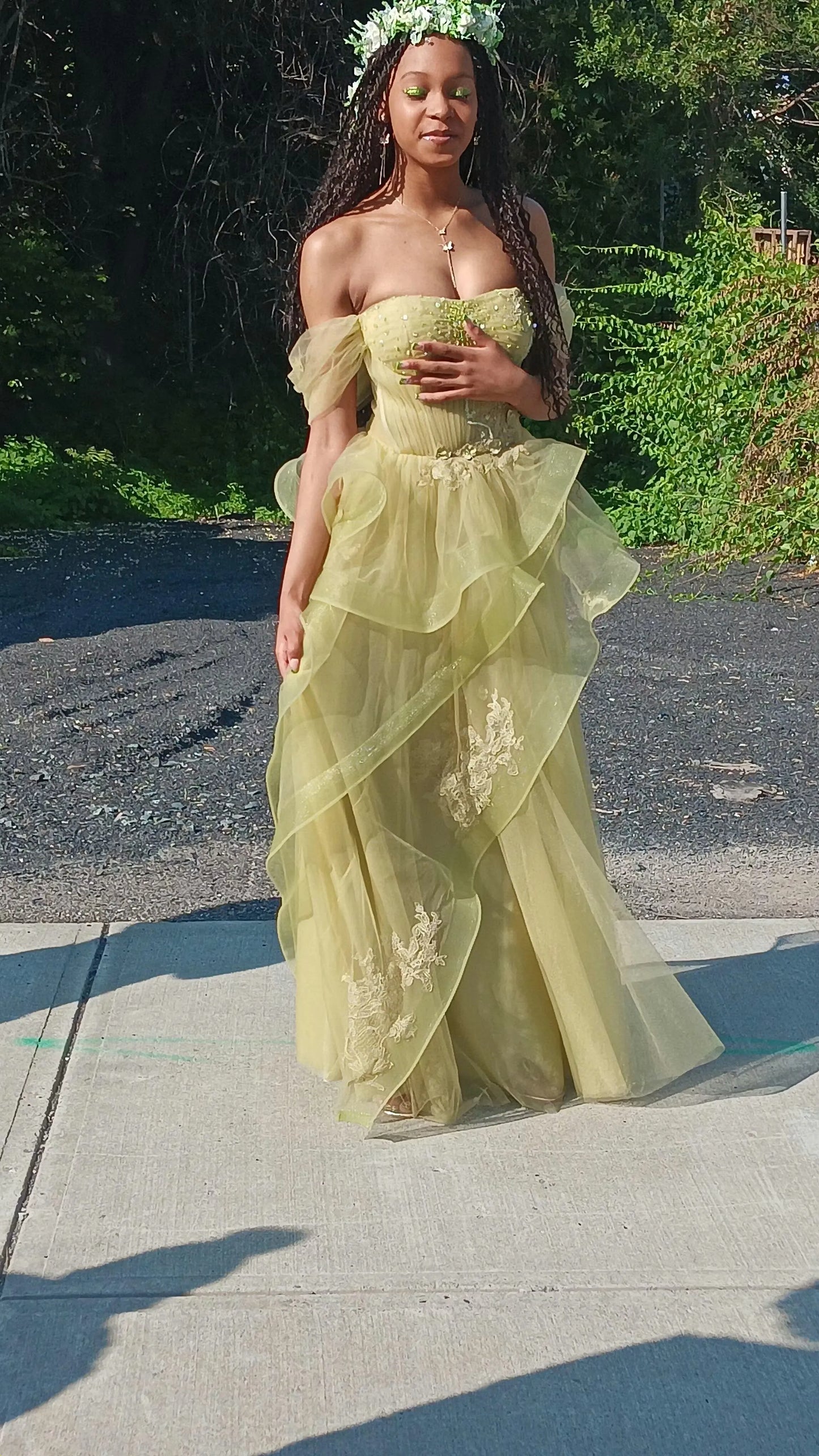 Glamorous A-Line Corset Sleeveless Tulle Appliques Floor-Length Prom Dress