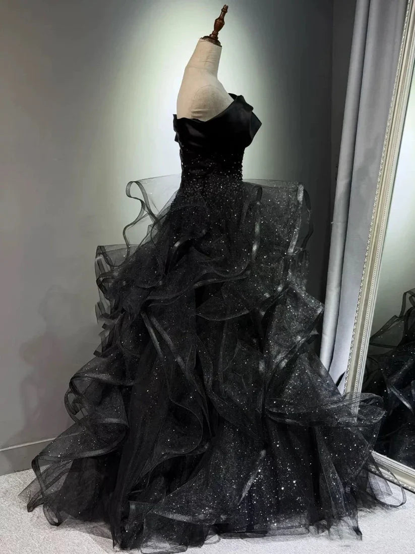 Glamorous Ball Gown Strapless Ruffles Black Floor Length Prom Dress