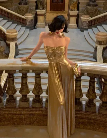 Glamorous Flowy Strapless Sleeveless Ruched Gold Maxi Prom Dress for Women Custom
