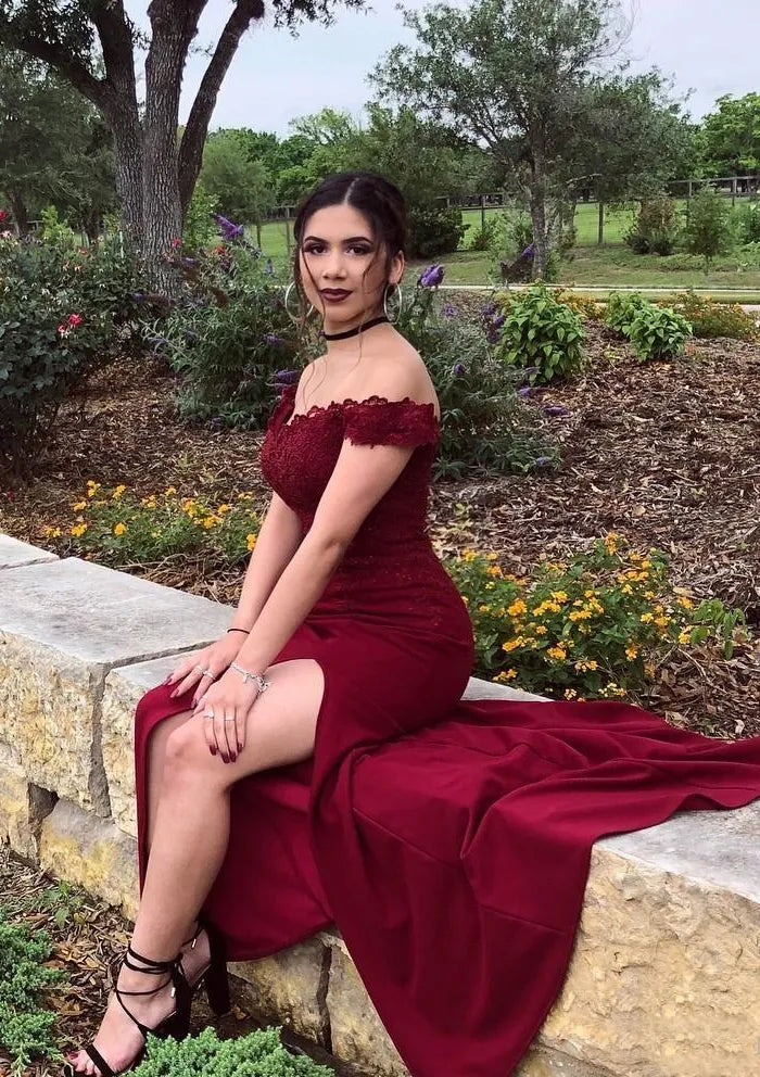Glamorous Lace Floor-Length Evening Dress Burgundy Off-the-Shoulder Sleeveless Women
