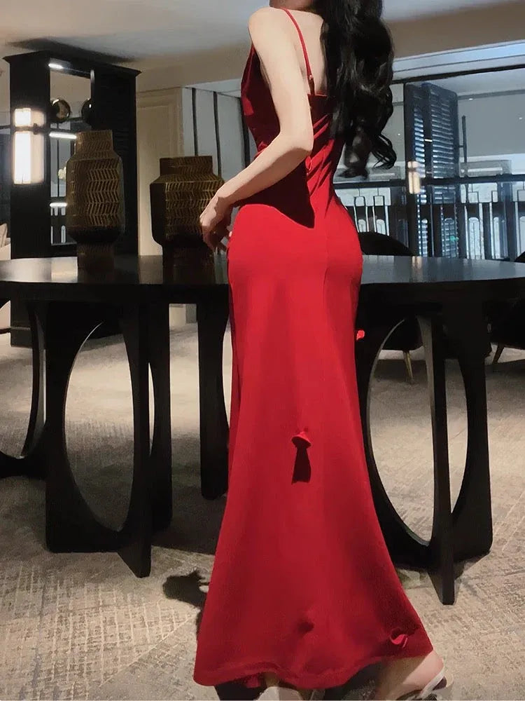 Glamorous Mermaid Cowl Neck Sleeveless Ruched Red Satin Maxi Prom Dress for Women Hot Sale