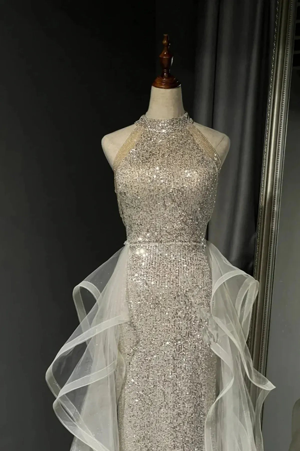 Glamorous Mermaid Halter Sequin Silver Evening Dress For Ladies Hot Sale