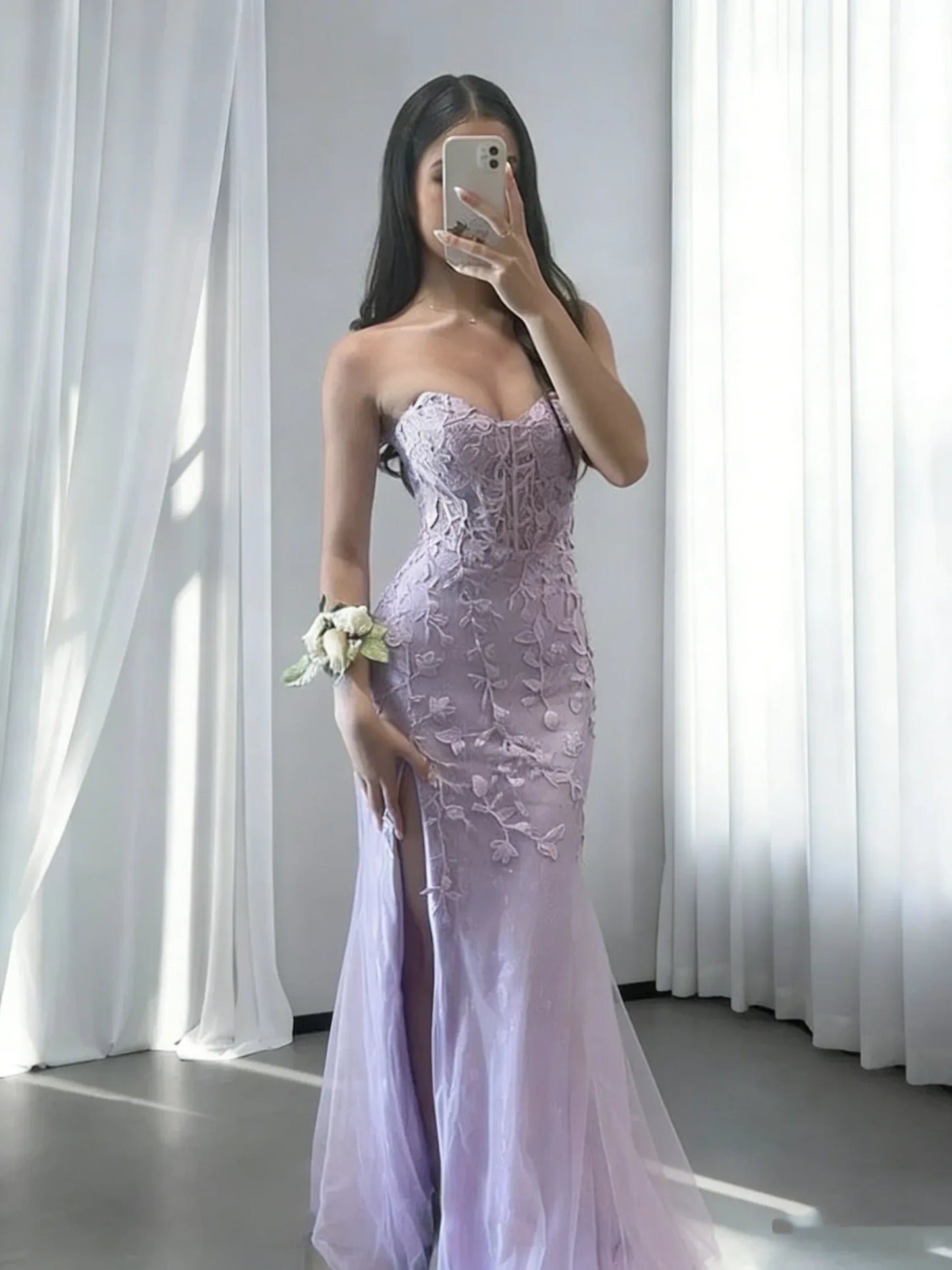 Glamorous Mermaid Strapless Embroidered Slit Tulle Prom Gown