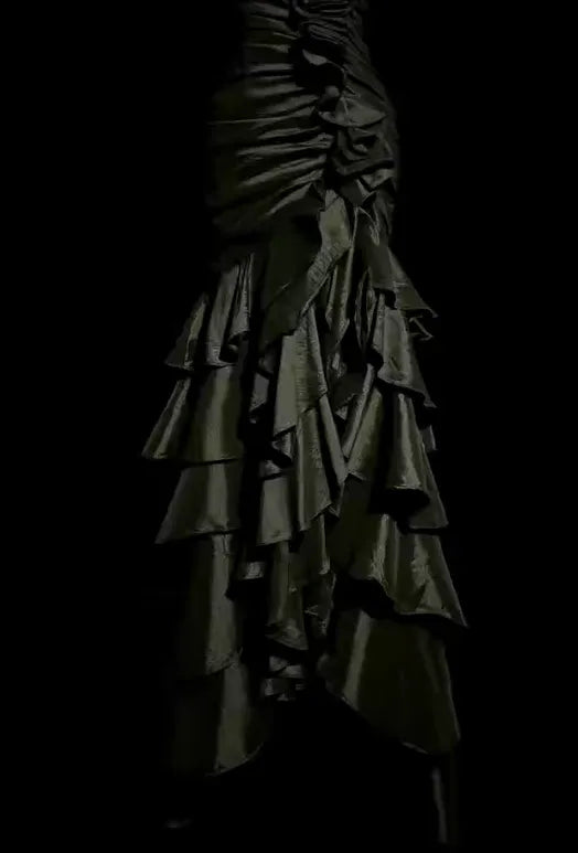 Glamorous Mermaid Strapless Ruffled Black Floor-Length Prom Dresses