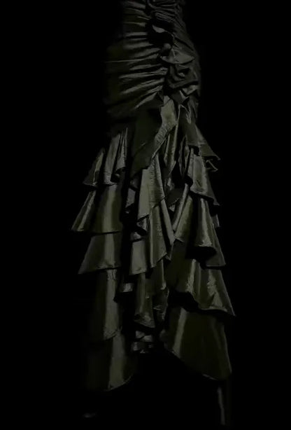 Glamorous Mermaid Strapless Ruffled Black Floor-Length Prom Dresses