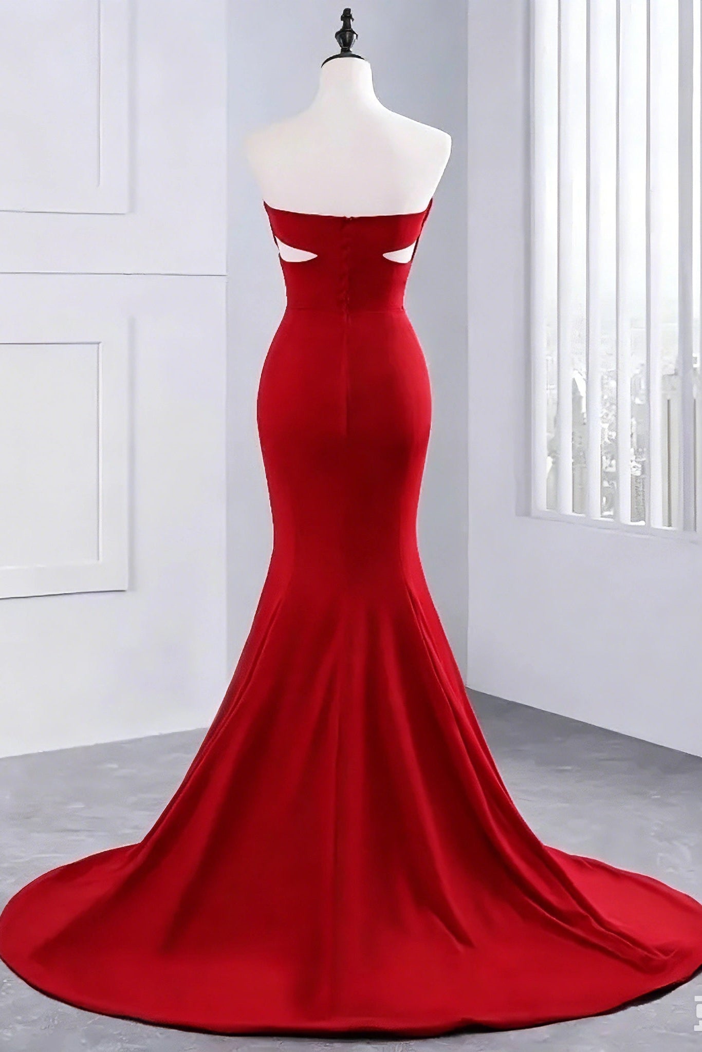 Glamorous Mermaid Sweetheart Ruched Hollow Ruched Red Prom Dress With Train