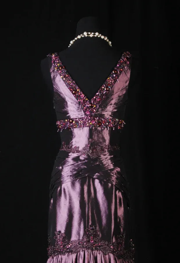 Glamorous Mermaid V-neck Beaded Plum Evening Dress For Ladies Hot Sale