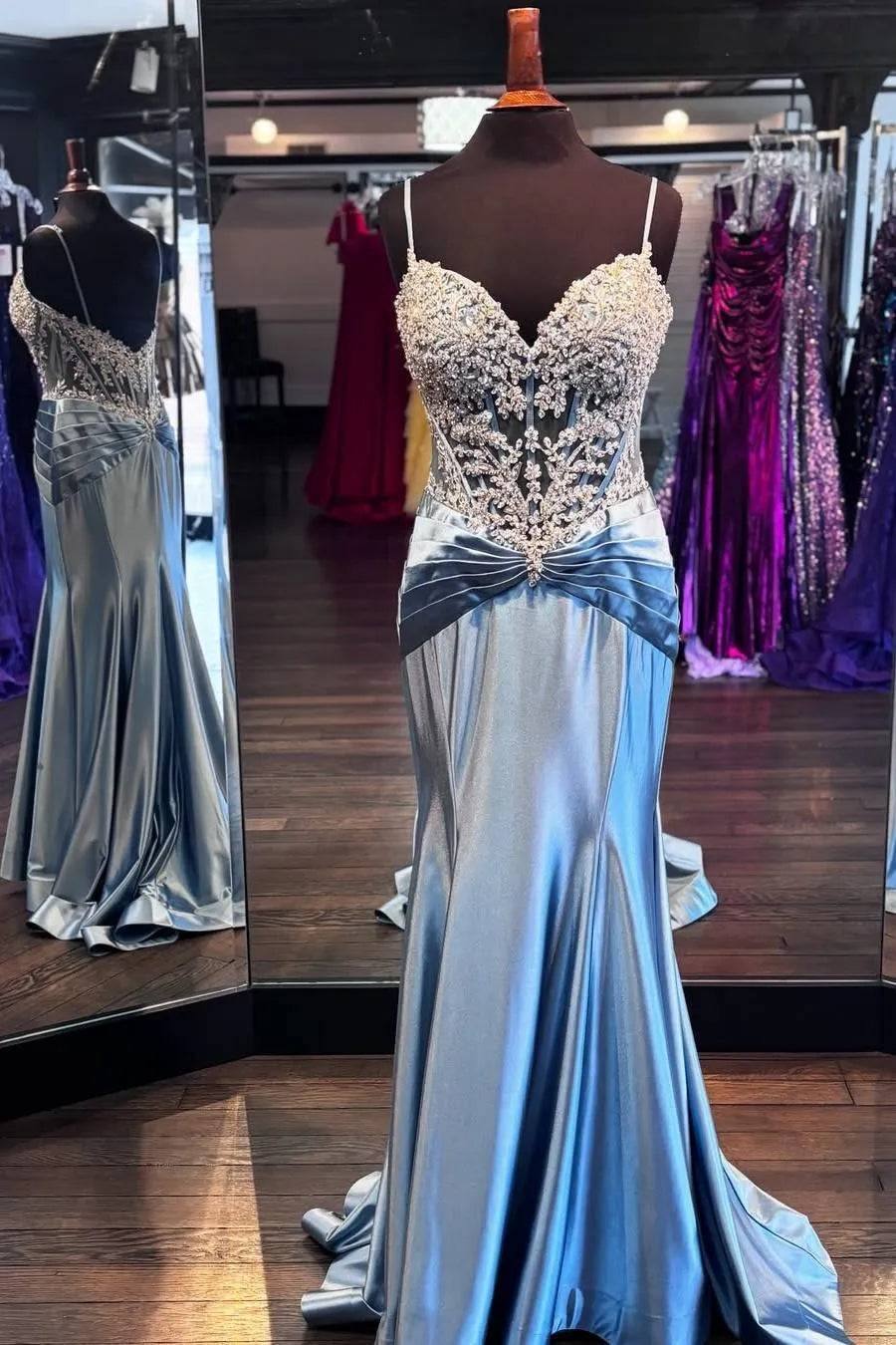Glamorous Mermaid V Neck Sleeveless Satin Appliques Floor-Length Prom Dress