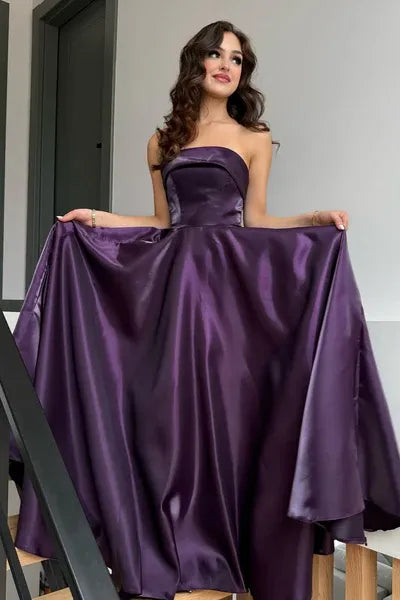 Glamorous Princess Strapless Sleeveless Satin Ruched Floor-Length Prom Dress