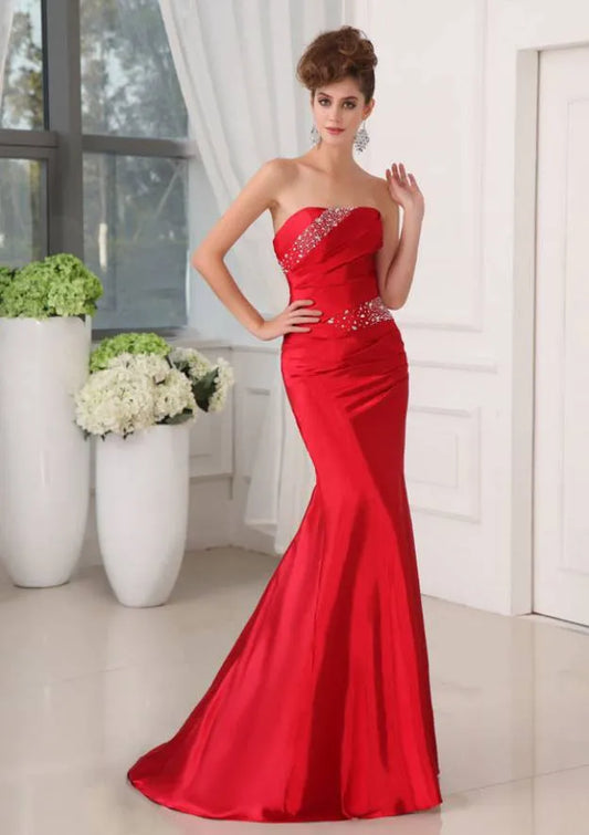 Glamorous Satin Long Evening Dress Red Strapless Sleeveless Party Gown for Women