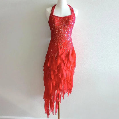 Gorgeous A-Line Halter Neck Backless Knee-Length Prom Dress