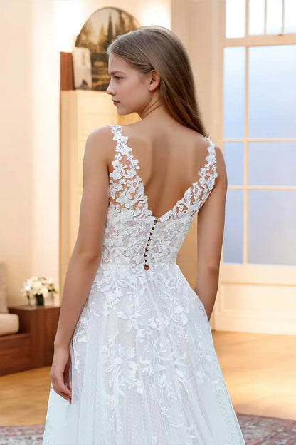 Gorgeous Appliques V Neck Sleeveless Wedding Dresses with Sweep Train