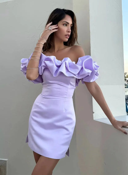 Gorgeous Bodycon Off-Shoulder Ruffle Satin Lavender Short Homecoming Dress