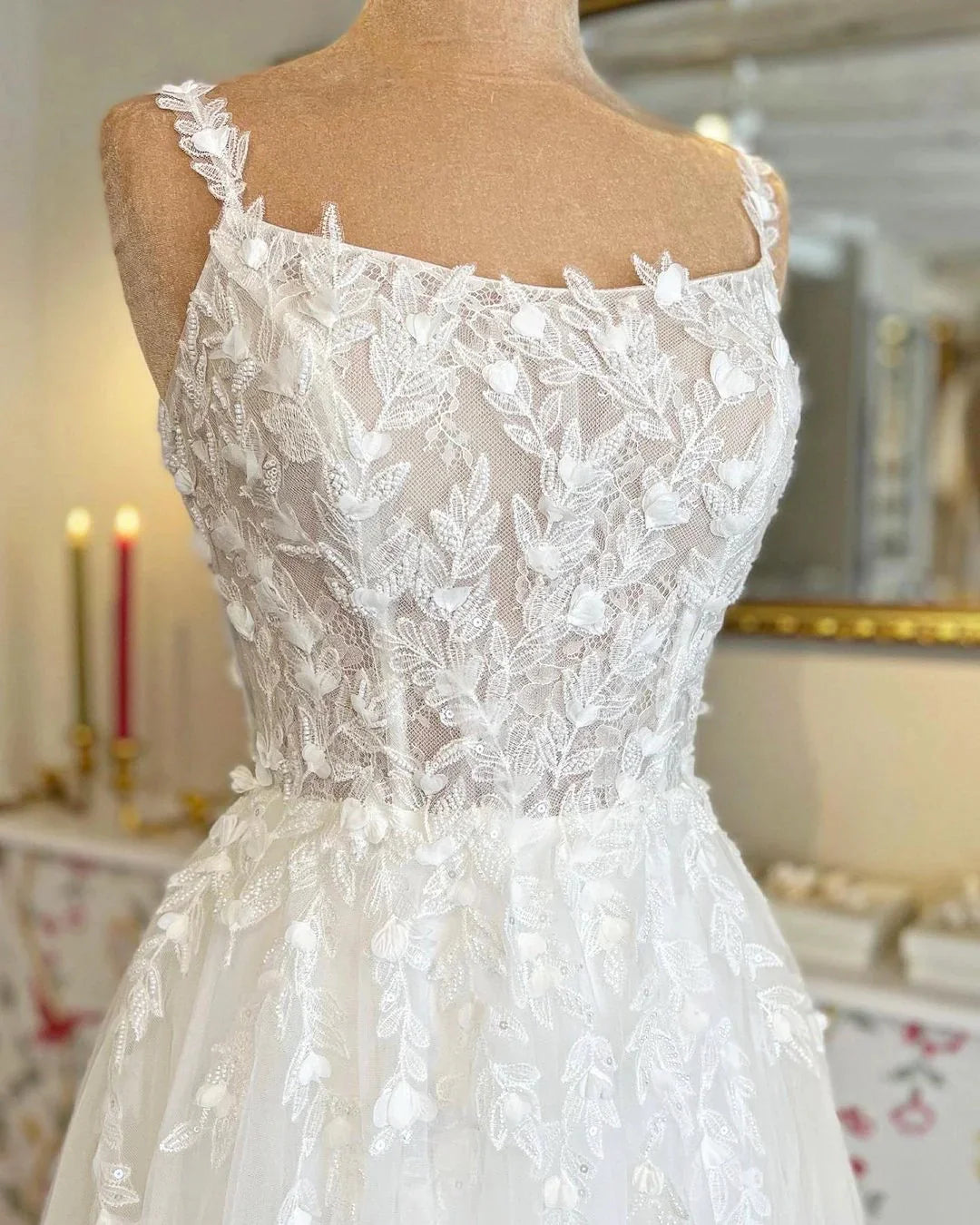 Gorgeous Lace Beach Wedding Dresses Online Square Neckline