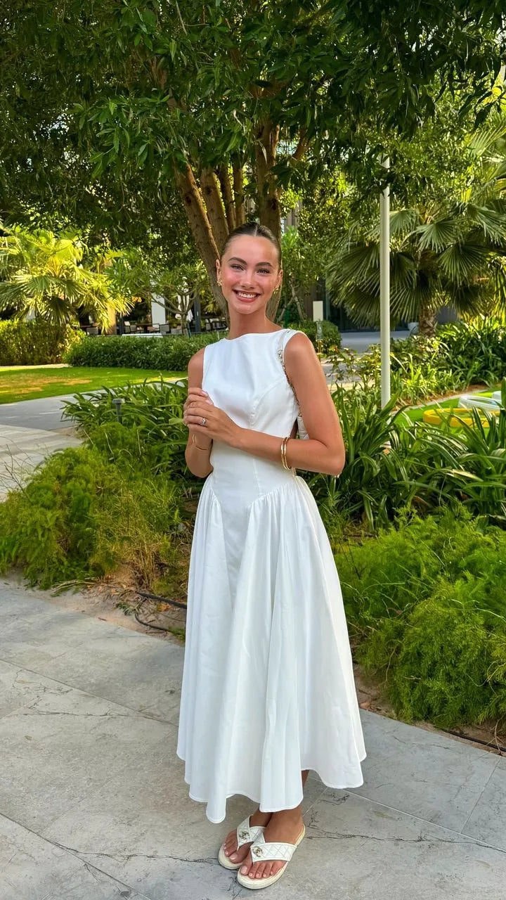 Graceful A-Line Boat Neck Sleeveless Pleated Satin Ankle-Length Prom Dress