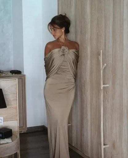 Graceful Sheath/Column Halter Neck Sleeveless Satin Lace Up Floor Length Prom Dress