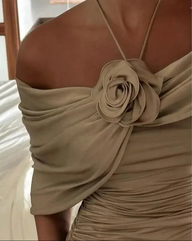 Graceful Sheath/Column Halter Neck Sleeveless Satin Lace Up Floor Length Prom Dress