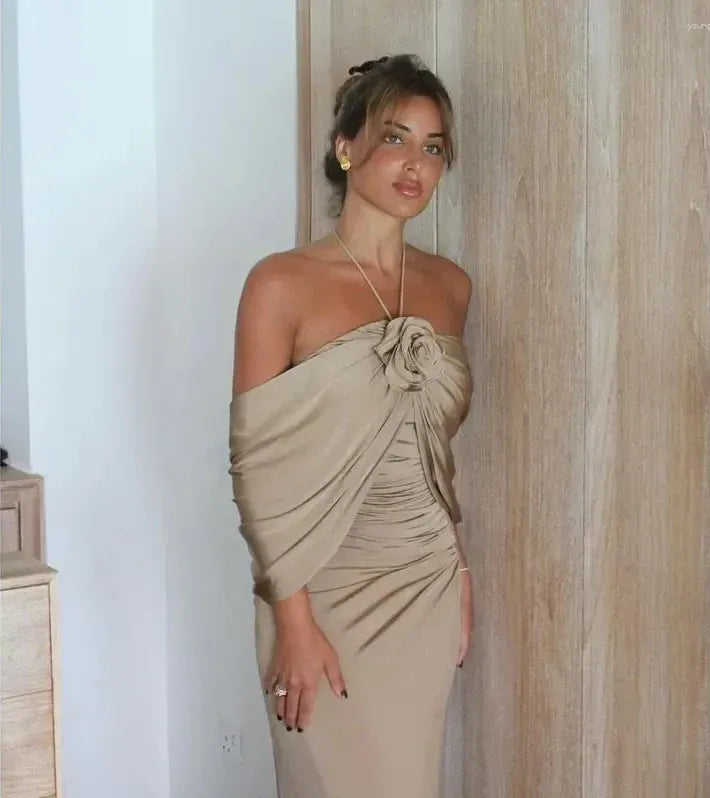 Graceful Sheath/Column Halter Neck Sleeveless Satin Lace Up Floor Length Prom Dress
