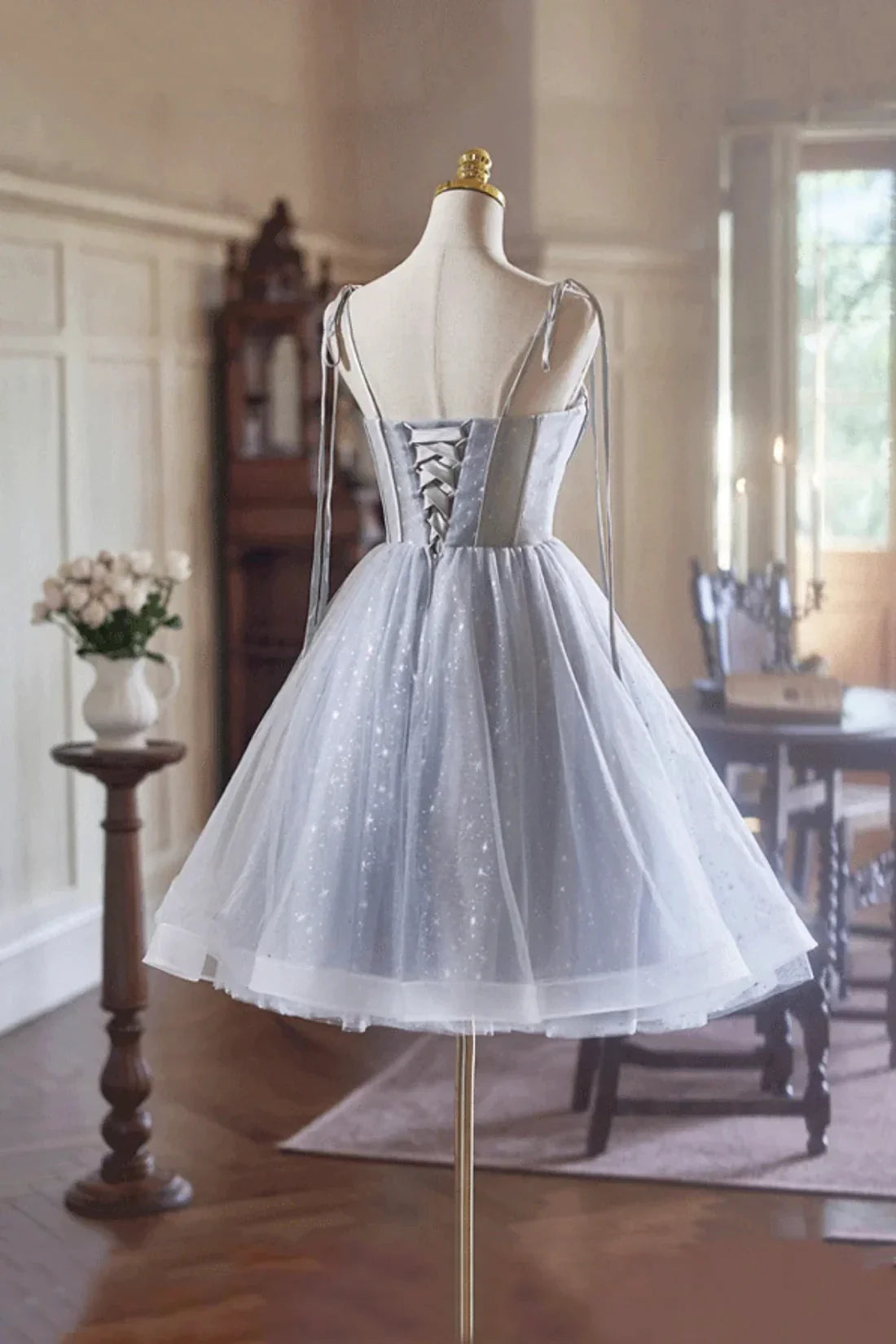 Gray Tulle Knee Length A-Line Party Dress Lovely Spaghetti Strap Evening Dress