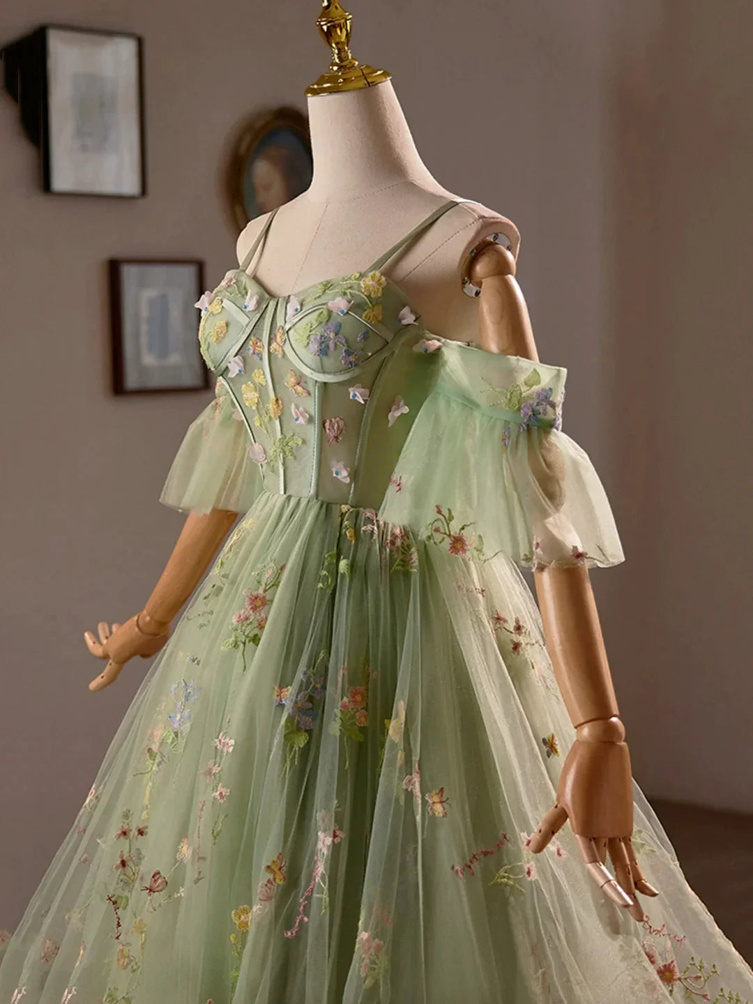Green Floral Tulle A-Line Knee Length Party Dress Lovely Spaghetti Strap Evening Prom Dress