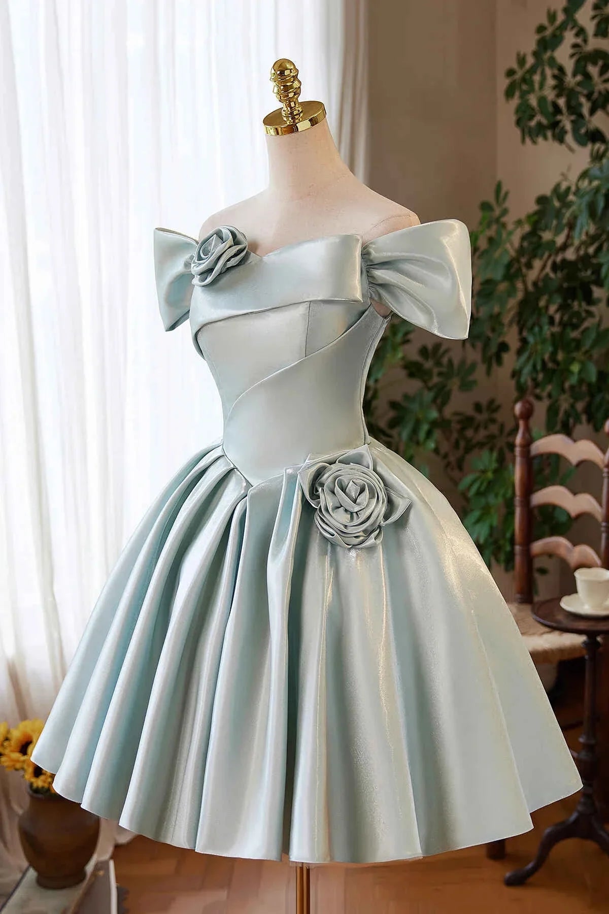 Green Satin Short A-Line Prom Dress Lovely Off the Shoulder Party Homecoming Dress