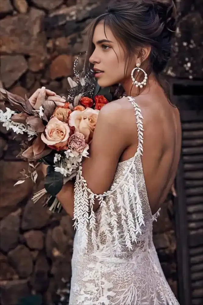 Ivory Bohemian Scoop Neckline Open Back Lace Wedding Dress