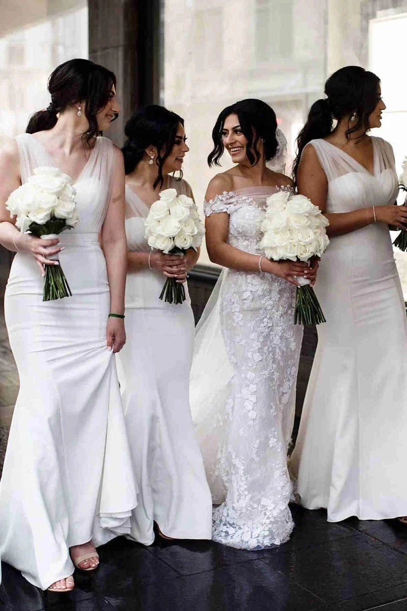 Long Tulle V-Neck Mermaid Boho White Bridesmaid Dresses