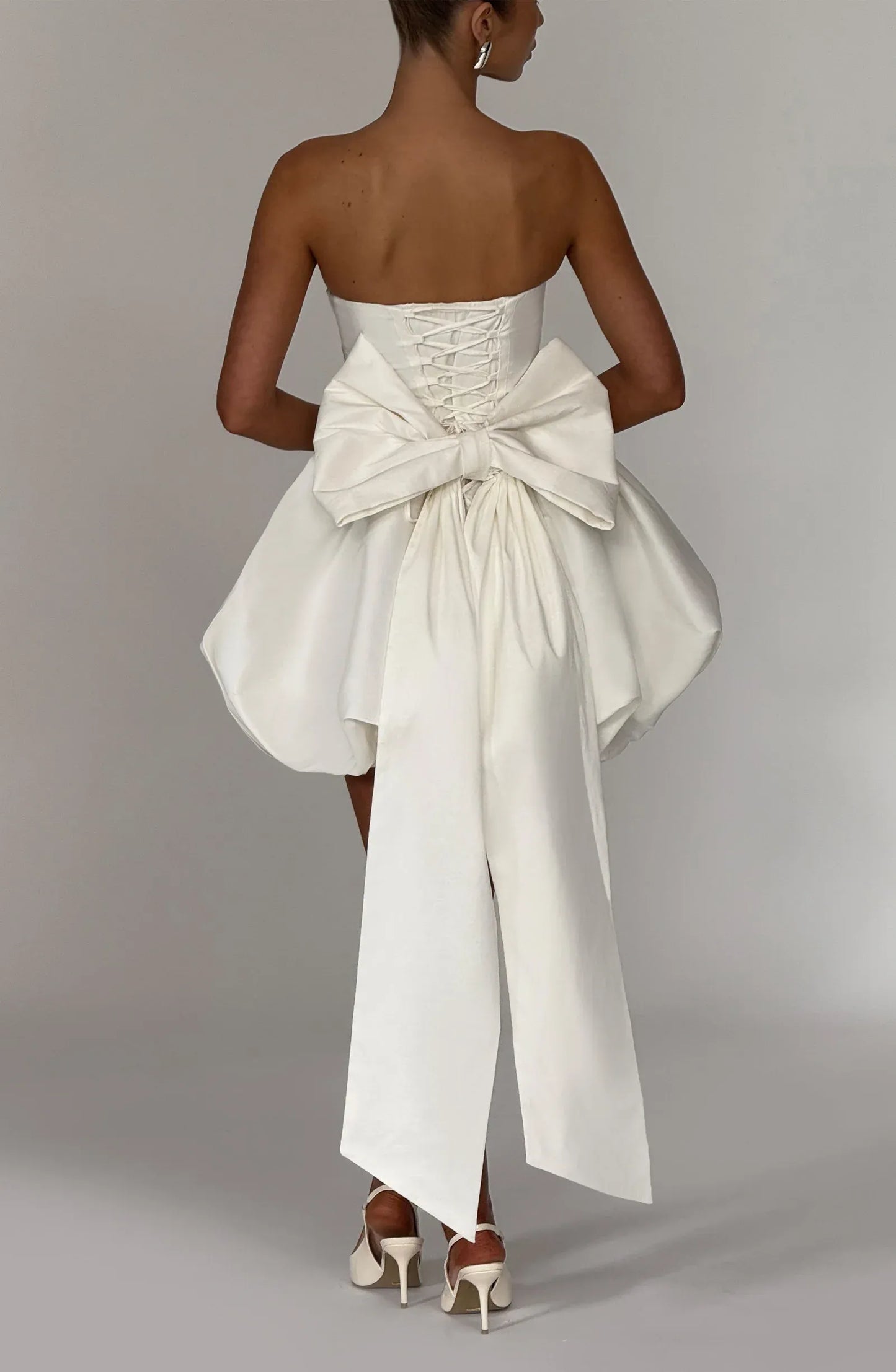 Lovely A-Line Strapless Bow-Back Bubble Hem Taffeta Ivory Mini Homecoming Dress