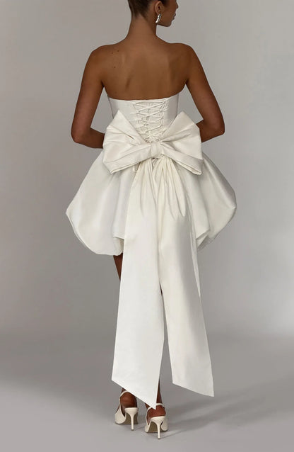 Lovely A-Line Strapless Bow-Back Bubble Hem Taffeta Ivory Mini Homecoming Dress