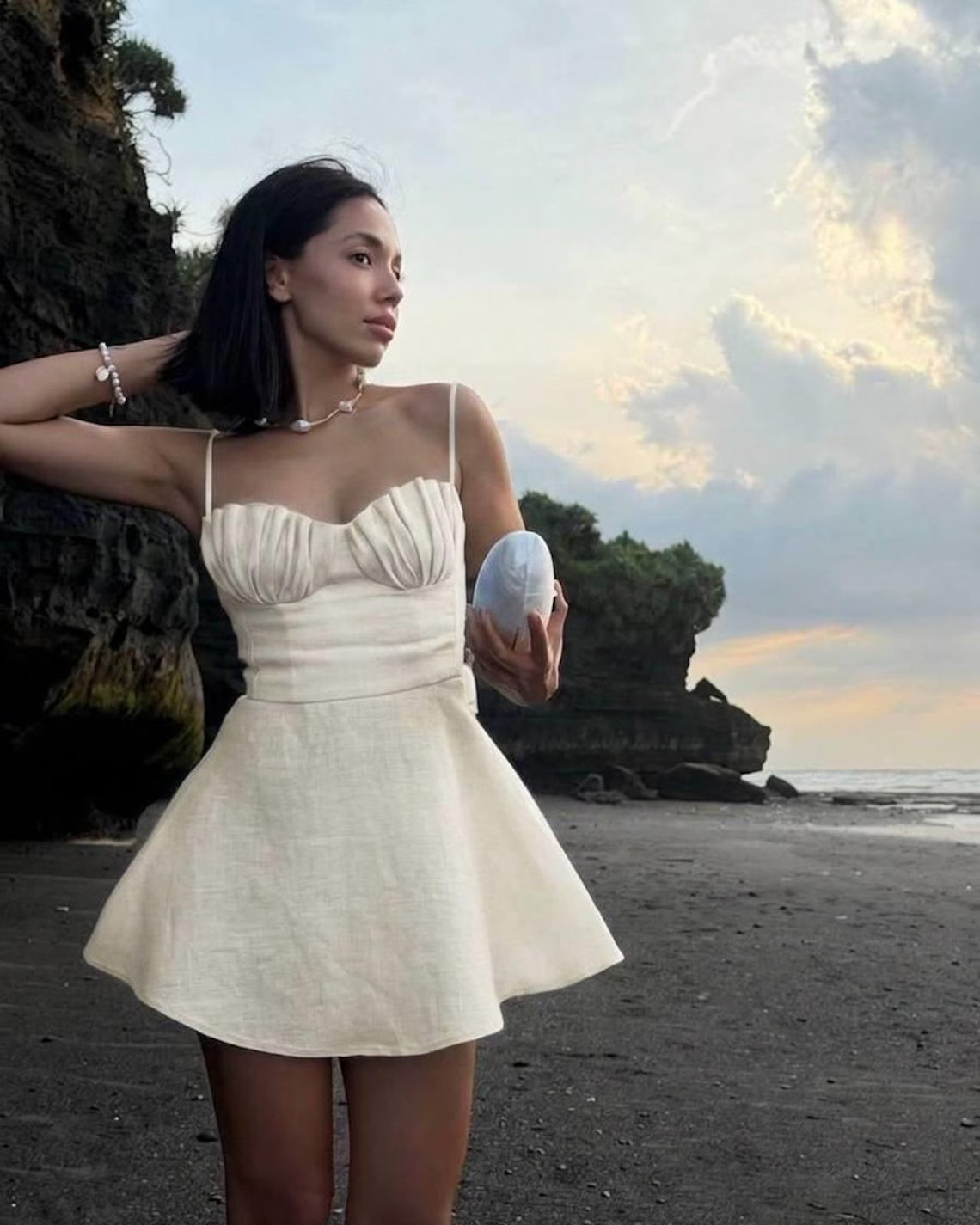 Lovely A-Line Sweetheart Ruched Bust Flared Cream Mini Homecoming Dresses