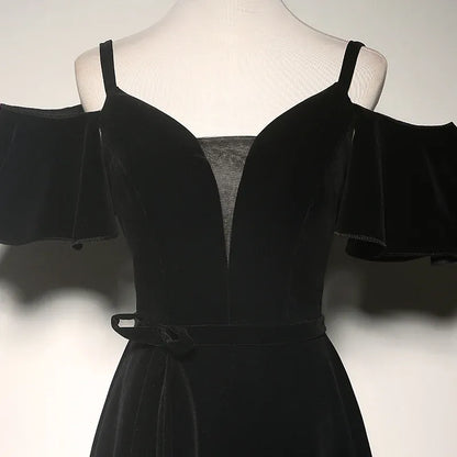 Luxe Velvet Long Evening Dress Black Off-Shoulder Spaghetti-Strap Party Gown for Women
